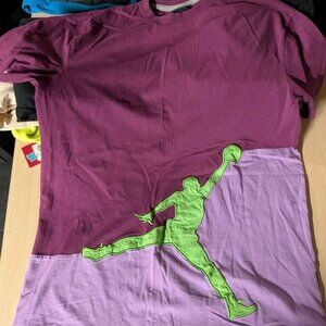 Lot - Nike Retro Jordan Shirts Size XL + Light Sweater + Long Sleeve shirt